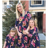 Mom & Me-Floral Print round-Neck Long-Sleeved Dress